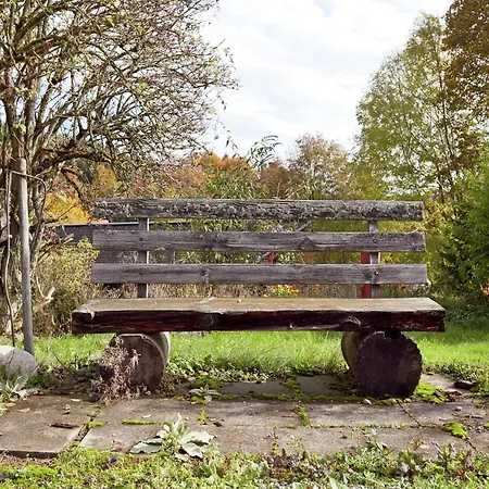 Im Schwarzwald Mit Garten דירה Urberg