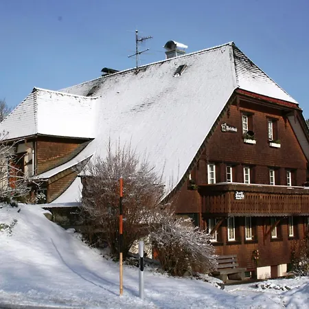 Im Schwarzwald Mit Garten